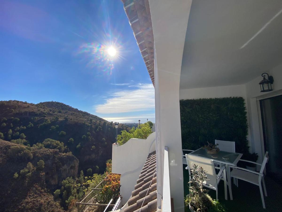 Mirador De La Axarquia Frigiliana Exterior foto
